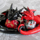 Illustration for article titled Adorable sculpted dragons guard your 20-sided dice